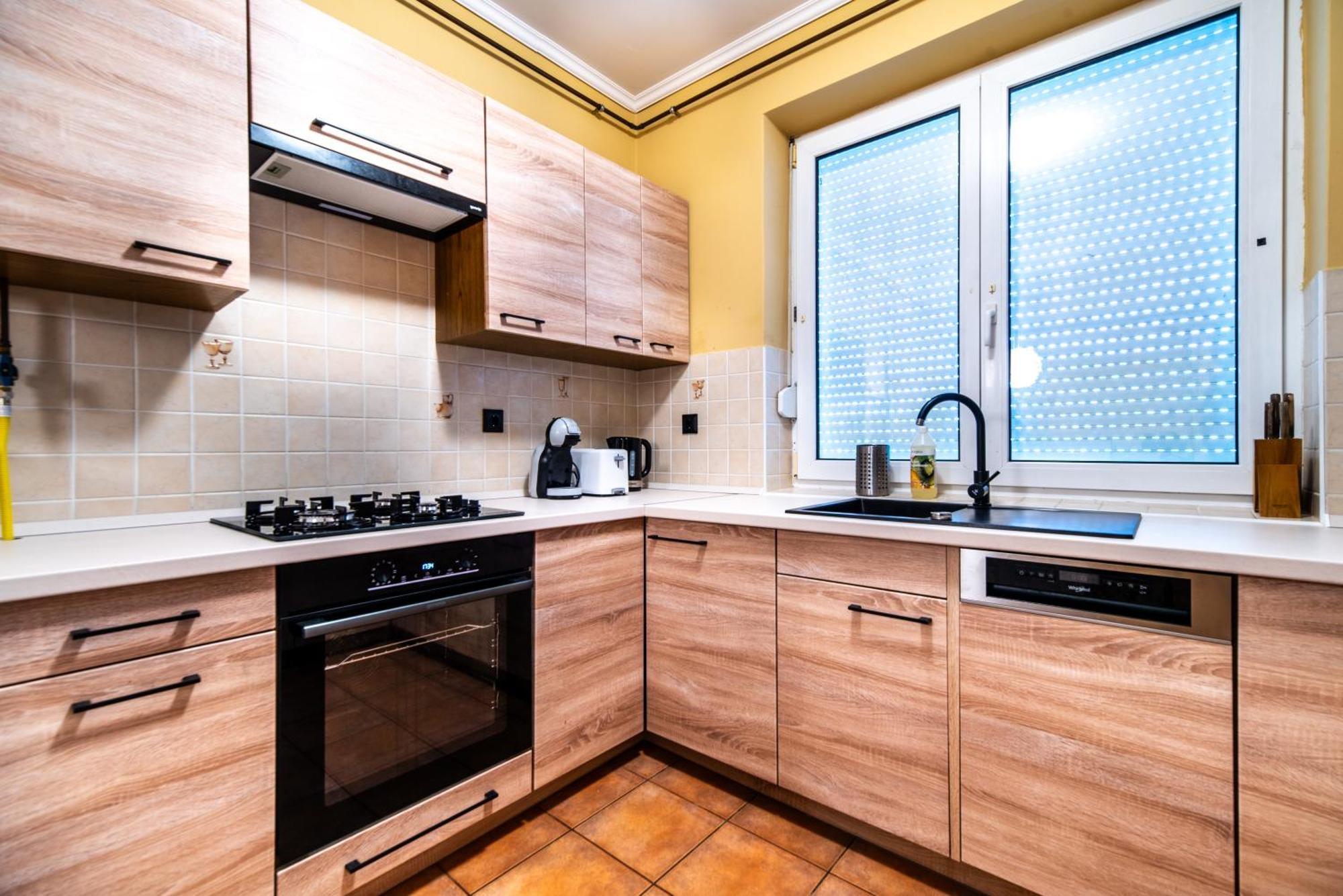 Grand Apartmanhaz Apartment Gyenesdias