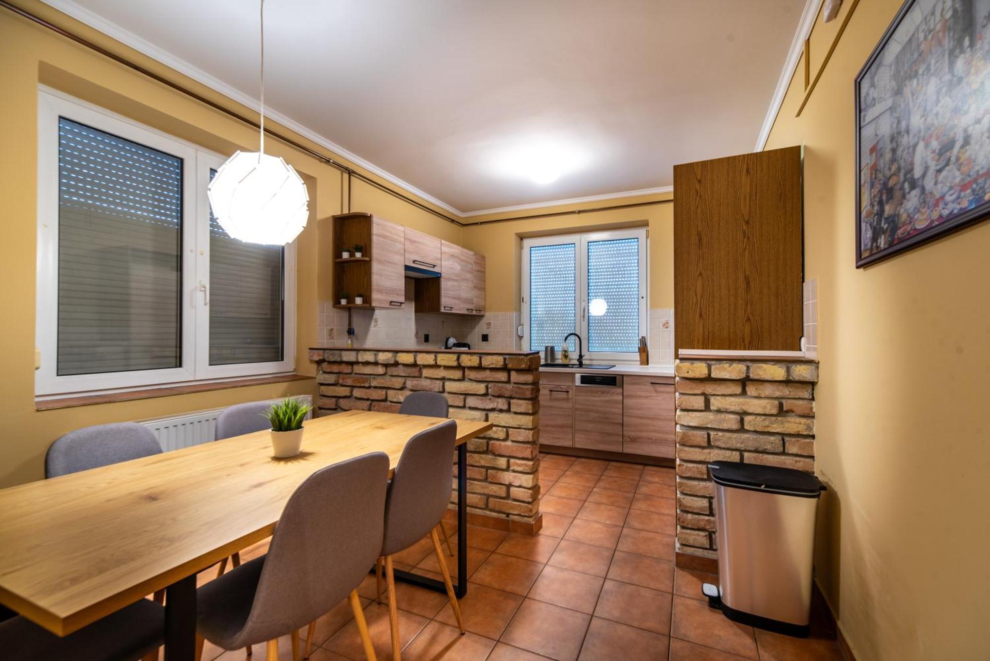Grand Apartmanhaz